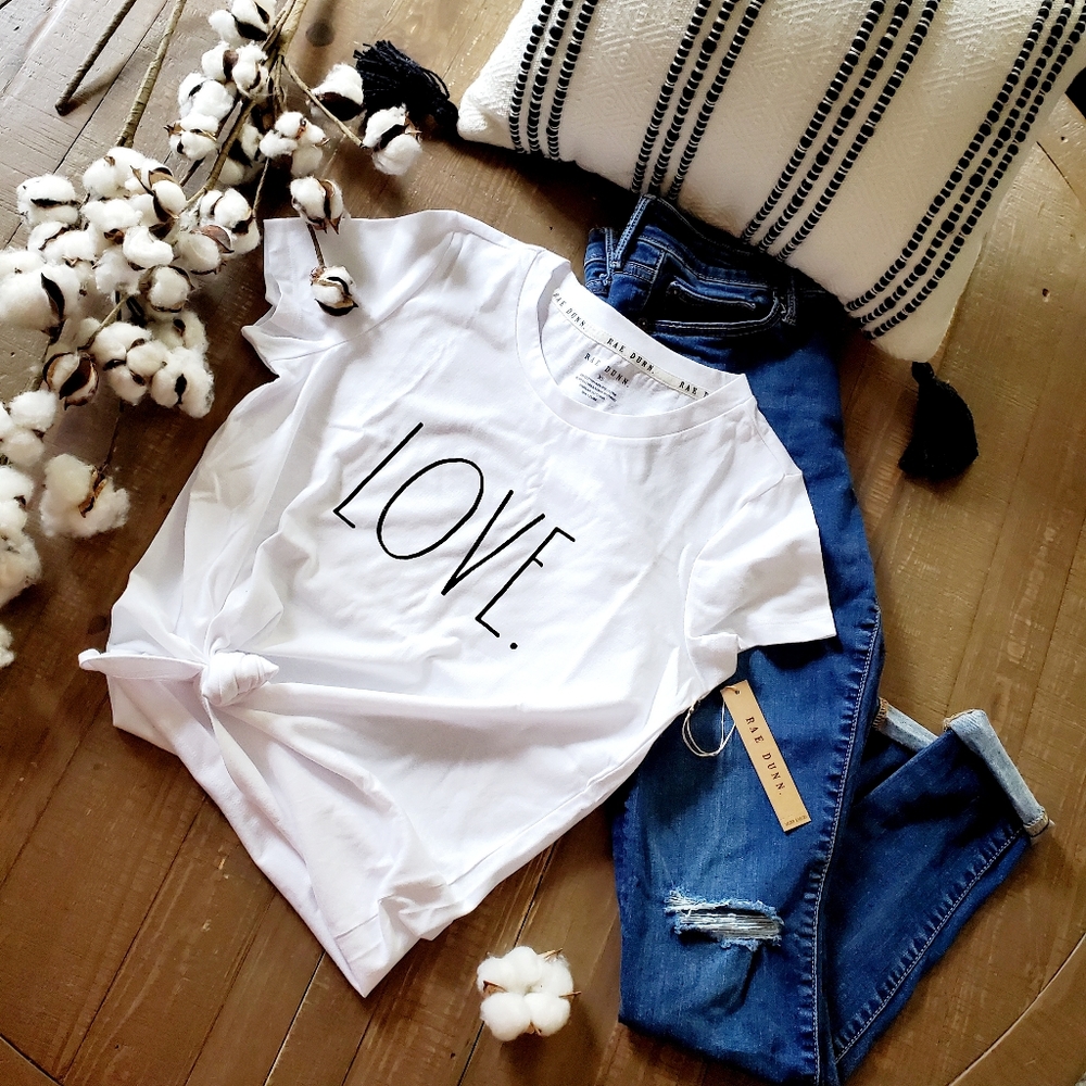 Rae Dunn Cotton White 'LOVE.' Shortsleeve Shirt XS